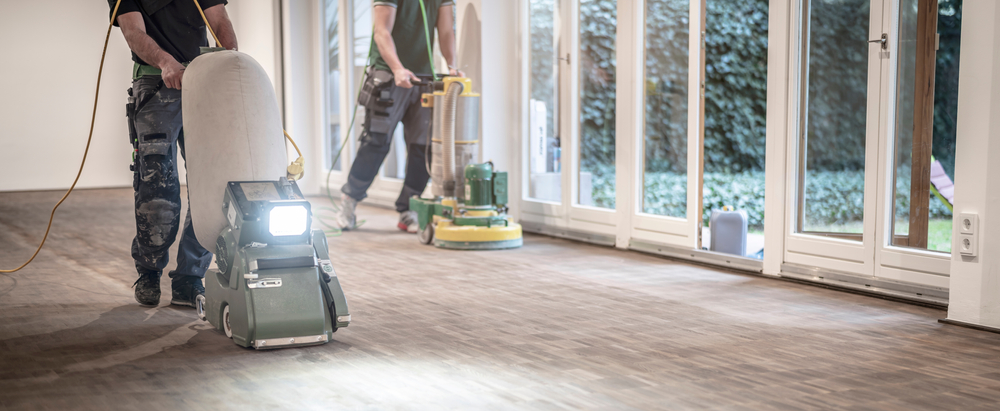 https://www.buffalohomeremodelingtx.com/buffalo-home-remodeling-and-remediation-contractor-restoring-water-damaged-wooden-floor